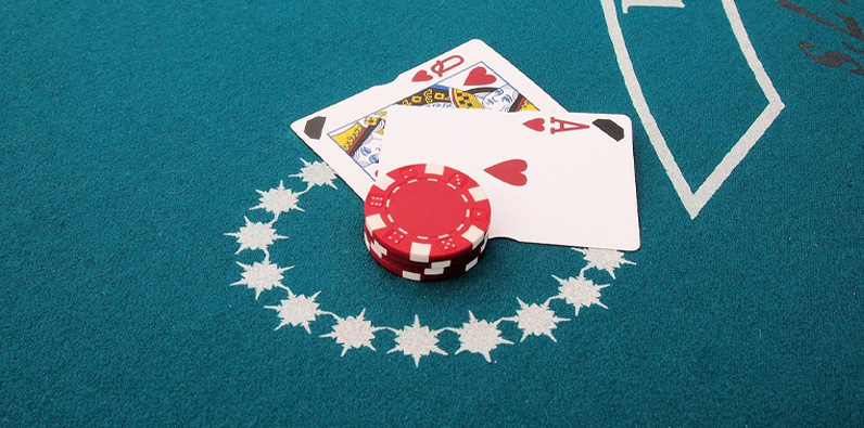 Conheça as diferentes formas de jogar blackjack online a dinheiro real.